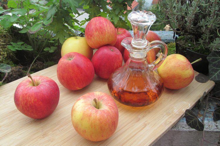 10 benefícios do vinagre de maçã e como consumir